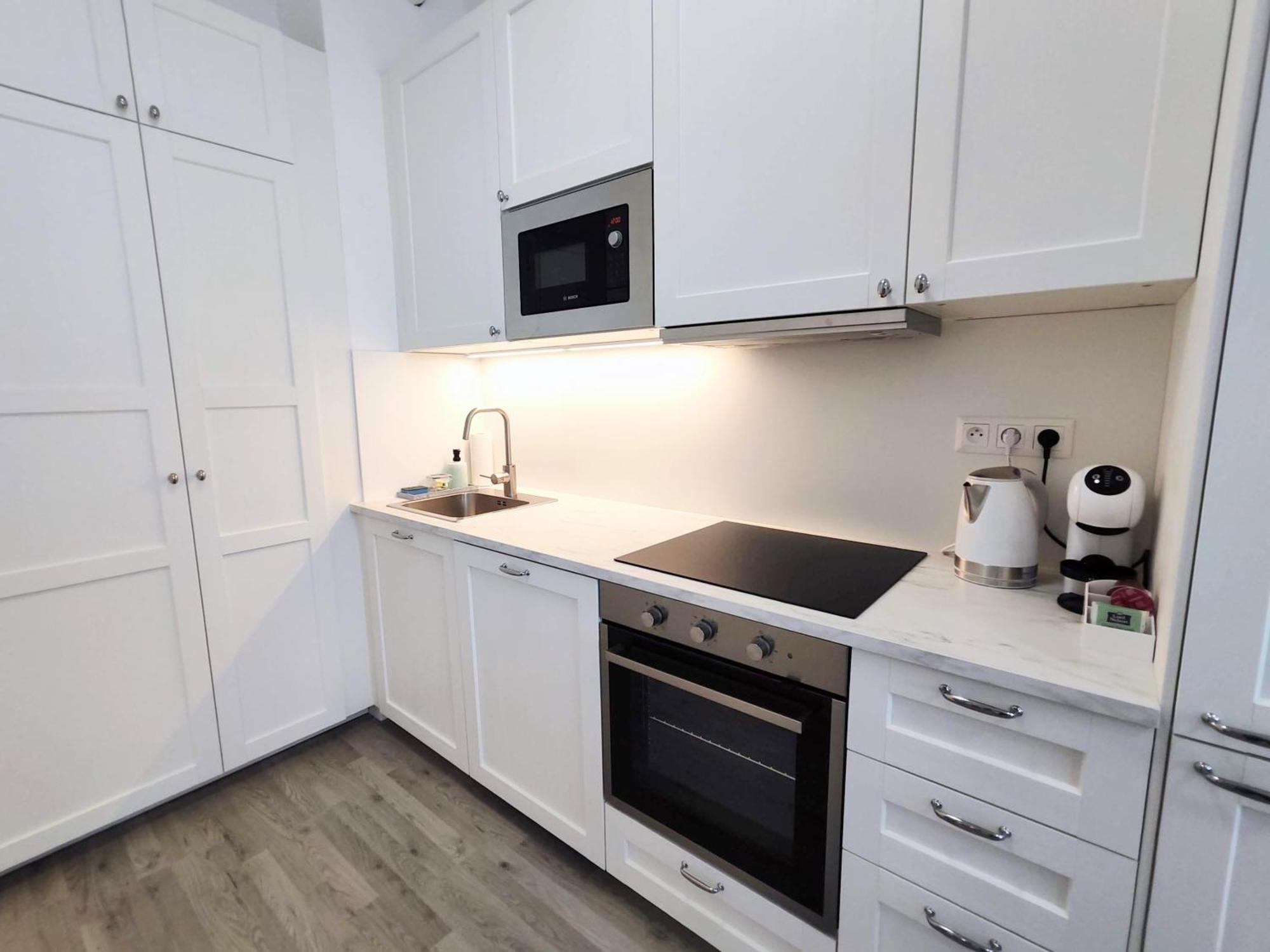 Wings - Brand New - Presidential Garden - Free Parking Appartement Bratislava Buitenkant foto